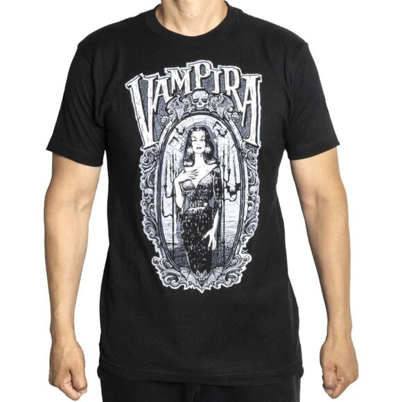 Vampira Gorey Frame Tee Black & White S-M-L-XL-2XL-3XL NWT - Picture 1 of 3